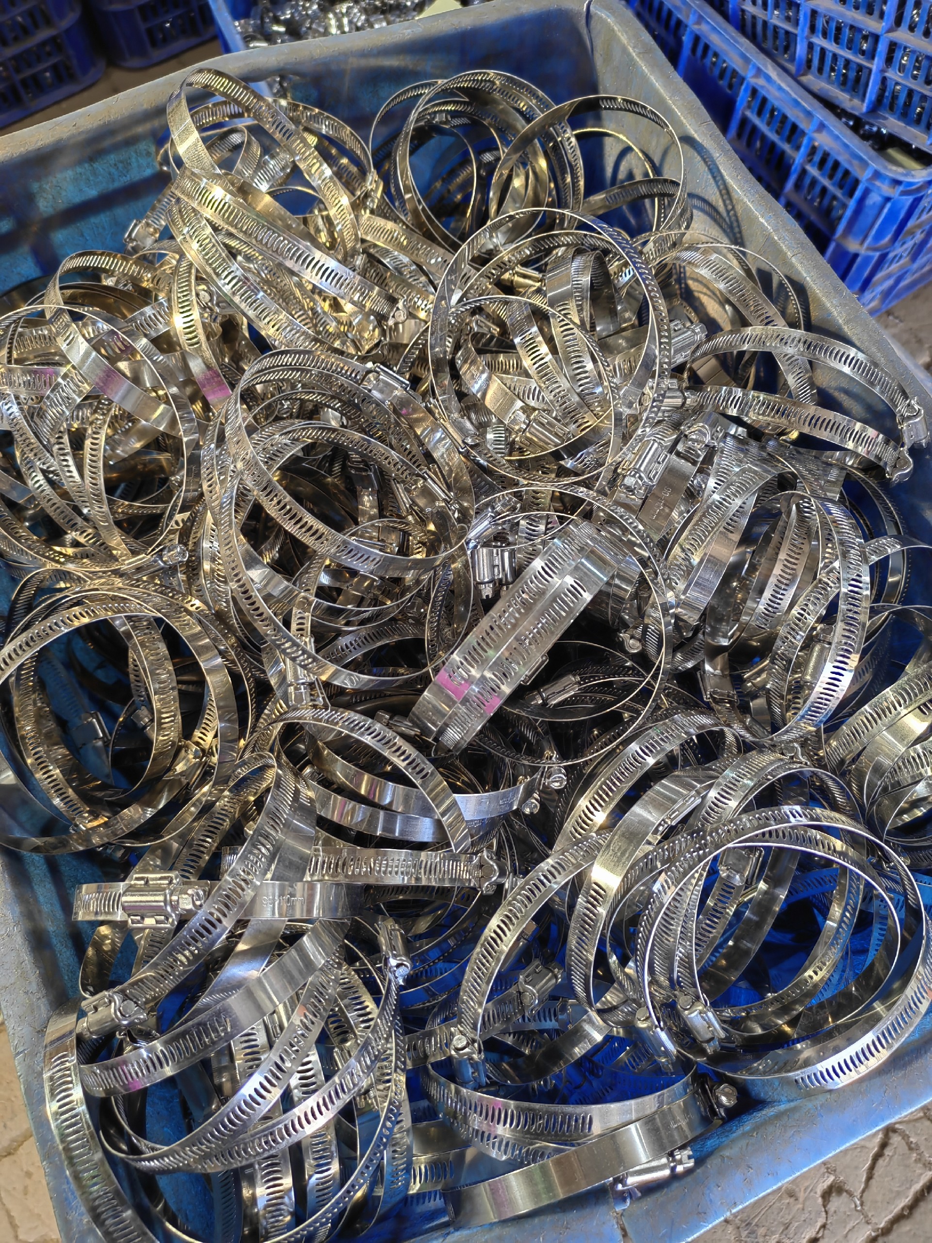 Power-Seal Worm-Drive Stainless Steel 2-PCS Housing Perforated Heavy Duty Hose Clamp for Automotive Systems.